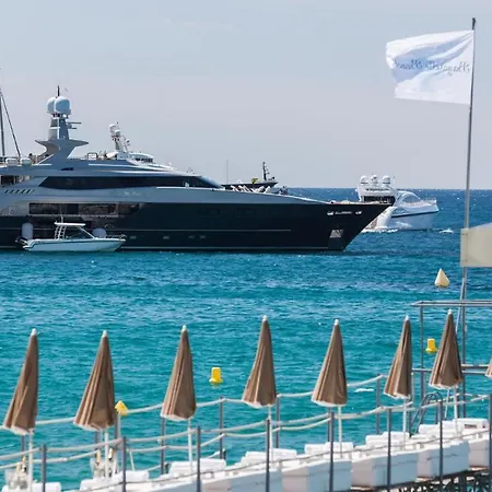 Jdec * Cannes